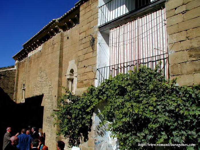 MURO SUR, CON VANOS DE VIVIENDA ACTUAL